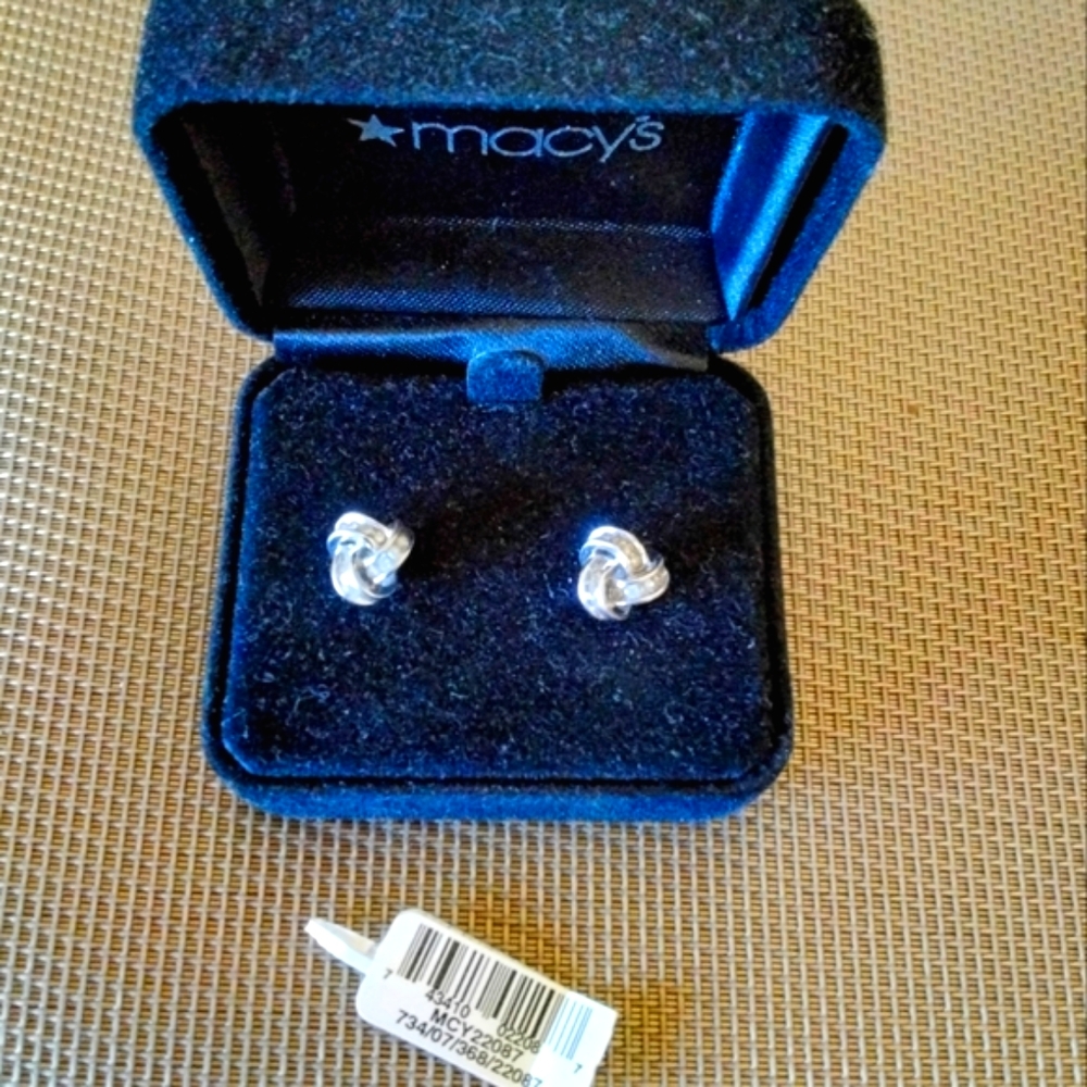 DIAMOND EARRINGS, 14K WHITE GOLD, Real Gold, Lovely Gift for any occasion - Picture 4 of 5